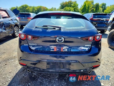 Zdjęcie 6 z 12 samochodu: 2023 MAZDA 3 SELECT VIN:JM1BPAKM8P1622991 - miniatura