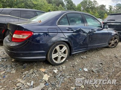 Trzecie zdjęcie samochodu z tyłu: 2011 MERCEDES-BENZ C 300 VIN:WDDGF5EB8BF632187 - miniatura