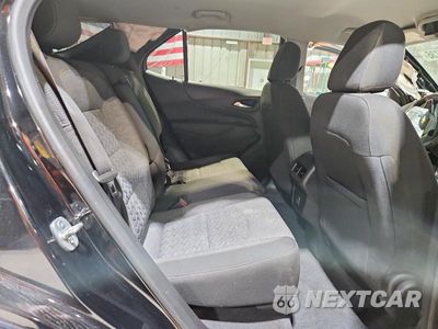 Zdjęcie 11 z 13 samochodu: 2022 CHEVROLET EQUINOX LT VIN:3GNAXKEV1NL233516 - miniatura