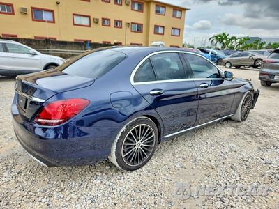 Trzecie zdjęcie samochodu z tyłu: 2021 MERCEDES-BENZ C 300 VIN:W1KWF8DBXMR644311 - miniatura