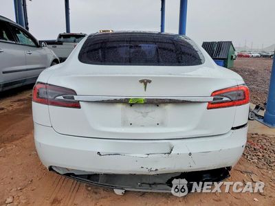 Zdjęcie 6 z 13 samochodu: 2016 TESLA MODEL S VIN:5YJSA1E14GF150010 - miniatura