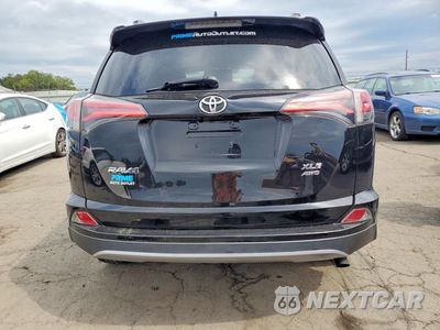 Zdjęcie 6 z 14 samochodu: 2017 TOYOTA RAV4 XLE VIN:2T3RFREV7HW554934 - miniatura