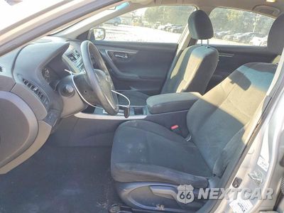 Zdjęcie 7 z 12 samochodu: 2015 NISSAN ALTIMA 2.5 S VIN:1N4AL3AP4FC120521 - miniatura