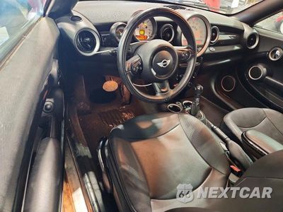 Zdjęcie 8 z 12 samochodu: 2014 MINI COOPER ROADSTER S VIN:WMWSY1C59ET625823 - miniatura