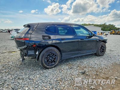Trzecie zdjęcie samochodu z tyłu: 2024 BMW IX XDRIVE50 VIN:WB523CF00RCN27424 - miniatura