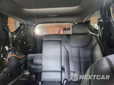Zdjęcie 10 z 14 samochodu: 2023 HYUNDAI SANTA FE LIMITED VIN:5NMS4DAL7PH511146 - miniatura