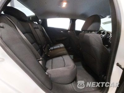 Zdjęcie 10 z 12 samochodu: 2024 CHEVROLET MALIBU LT VIN:1G1ZD5ST1RF237258 - miniatura