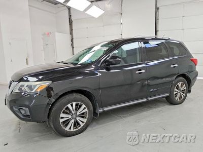 2017 NISSAN PATHFINDER SV 5N1DR2MM3HC901966 - główne zdjęcie licytacji z USA - miniatura
