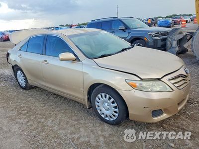 Czwarte zdjęcie samochodu z boku: 2010 TOYOTA CAMRY LE VIN:4T1BF3EK1AU081759 - miniatura