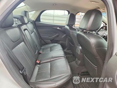 Zdjęcie 10 z 12 samochodu: 2014 FORD FOCUS SE VIN:1FADP3F23EL111273 - miniatura