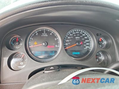 Zdjęcie 9 z 13 samochodu: 2011 CHEVROLET TAHOE K1500 LT VIN:1GNSKBE08BR167266 - miniatura