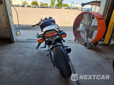 Czwarte zdjęcie samochodu z boku: 2007 HONDA CBR1000 RR VIN:JH2SC57027M306758 - miniatura