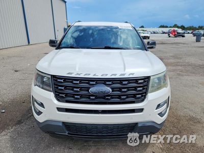 Piąte zdjęcie samochodu w środku: 2017 FORD EXPLORER SPORT VIN:1FM5K8GT2HGC04750 - miniatura