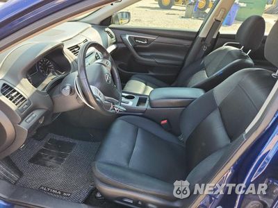Zdjęcie 7 z 13 samochodu: 2017 NISSAN ALTIMA 2.5 SR VIN:1N4AL3AP0HC148772 - miniatura