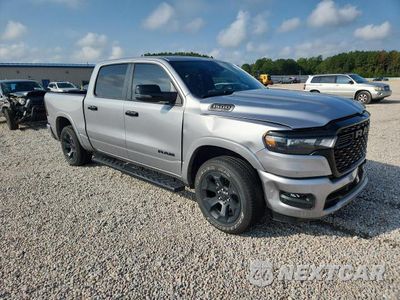 Czwarte zdjęcie samochodu z boku: 2025 RAM 1500 BIG HORN/LONE STAR VIN:1C6SRFFP3SN668541 - miniatura