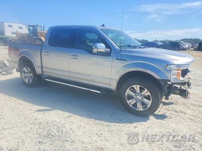Czwarte zdjęcie samochodu z boku: 2020 FORD F150 SUPERCREW VIN:1FTEW1E55LFC71085 - miniatura