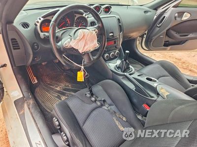 Zdjęcie 8 z 12 samochodu: 2016 NISSAN 370Z SPORT VIN:JN1AZ4EH5GM936041 - miniatura