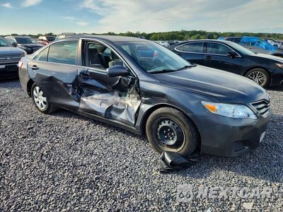 Czwarte zdjęcie samochodu z boku: 2010 TOYOTA CAMRY LE VIN:4T1BF3EK1AU081437 - miniatura