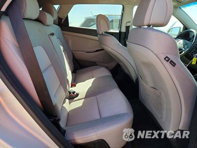 Zdjęcie 10 z 12 samochodu: 2018 HYUNDAI TUCSON SEL VIN:KM8J3CA41JU756327 - miniatura