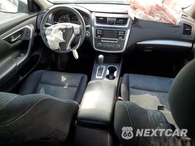 Zdjęcie 8 z 13 samochodu: 2018 NISSAN ALTIMA 2.5 S VIN:1N4AL3APXJC223807 - miniatura