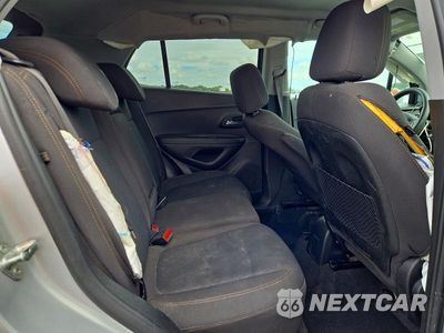 Zdjęcie 11 z 13 samochodu: 2019 CHEVROLET TRAX LS VIN:3GNCJKSB0KL401260 - miniatura