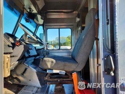Zdjęcie 7 z 13 samochodu: 2021 FREIGHTLINER MT45G CHASSIS DELIVERY VAN VIN:4UZAC2GAXMCMM9708 - miniatura