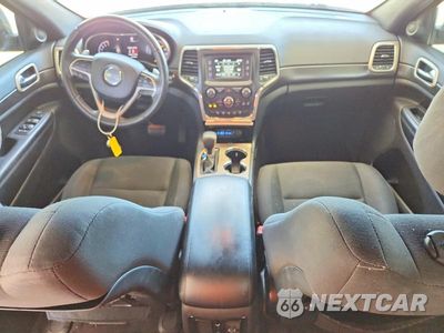 Zdjęcie 8 z 13 samochodu: 2017 JEEP GRAND CHEROKEE LAREDO VIN:1C4RJEAG8HC903309 - miniatura