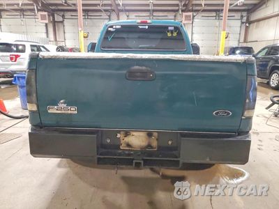 Zdjęcie 6 z 13 samochodu: 2005 FORD F250 SUPER DUTY VIN:1FTSF20P15EC42130 - miniatura