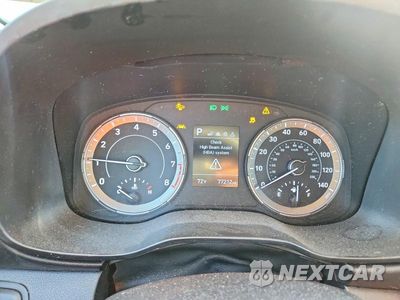Zdjęcie 9 z 12 samochodu: 2021 HYUNDAI VENUE SE VIN:KMHRB8A37MU097118 - miniatura