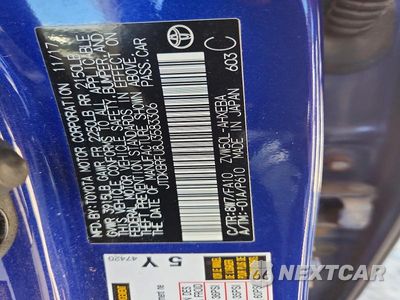 Zdjęcie 12 z 12 samochodu: 2018 TOYOTA PRIUS TWO VIN:JTDKBRFU8J3583306 - miniatura