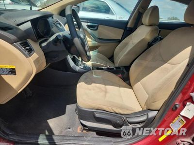 Zdjęcie 7 z 12 samochodu: 2013 HYUNDAI ELANTRA GLS VIN:5NPDH4AE9DH193270 - miniatura