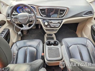 Zdjęcie 8 z 14 samochodu: 2018 CHRYSLER PACIFICA TOURING L PLUS VIN:2C4RC1EG9JR197316 - miniatura