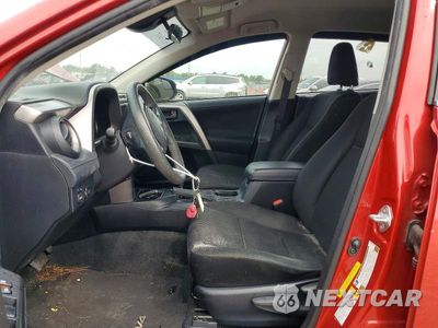 Zdjęcie 7 z 12 samochodu: 2017 TOYOTA RAV4 LE VIN:JTMZFREV3HJ135221 - miniatura