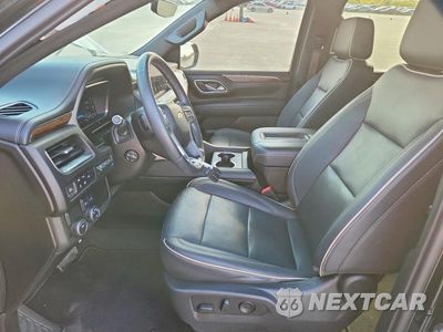 Zdjęcie 7 z 14 samochodu: 2023 CHEVROLET SUBURBAN C1500 PREMIER VIN:1GNSCFKTXPR335113 - miniatura