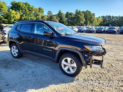 Czwarte zdjęcie samochodu z boku: 2020 JEEP COMPASS LATITUDE VIN:3C4NJDBB8LT145917 - miniatura