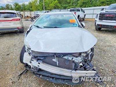 Piąte zdjęcie samochodu w środku: 2020 TOYOTA COROLLA LE VIN:5YFEPRAE2LP117878 - miniatura