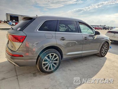 Trzecie zdjęcie samochodu z tyłu: 2018 AUDI Q7 PRESTIGE VIN:WA1VAAF70JD007385 - miniatura