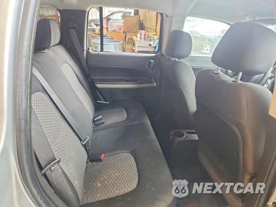 Zdjęcie 10 z 13 samochodu: 2011 CHEVROLET HHR LT VIN:3GNBABFW3BS659156 - miniatura