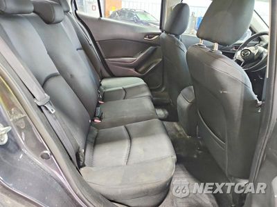 Zdjęcie 10 z 13 samochodu: 2015 MAZDA 3 SV VIN:JM1BM1T72F1247227 - miniatura