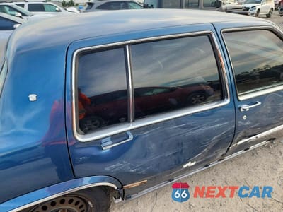 Zdjęcie 10 z 12 samochodu: 1989 CADILLAC DEVILLE VIN:1G6CD5152K4353394 - miniatura