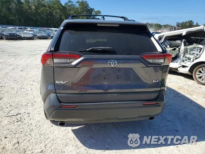 Zdjęcie 6 z 13 samochodu: 2019 TOYOTA RAV4 XLE VIN:2T3W1RFV2KW003057 - miniatura