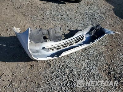 Zdjęcie 12 z 13 samochodu: 2005 TOYOTA CAMRY LE VIN:4T1BE32KX5U534094 - miniatura
