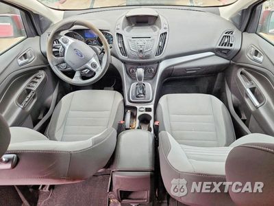 Zdjęcie 8 z 13 samochodu: 2013 FORD ESCAPE SE VIN:1FMCU0GX3DUD67747 - miniatura