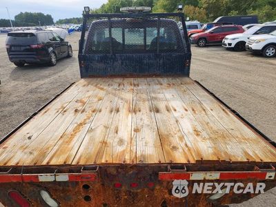 Zdjęcie 10 z 13 samochodu: 2008 FORD F350 SRW SUPER DUTY VIN:1FTWF31588EA01903 - miniatura