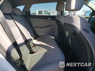 Zdjęcie 11 z 13 samochodu: 2019 HYUNDAI TUCSON SE VIN:KM8J2CA44KU908492 - miniatura