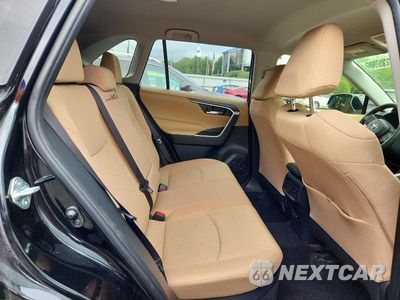 Zdjęcie 11 z 14 samochodu: 2022 TOYOTA RAV4 XLE VIN:JTMRWRFV3ND146583 - miniatura