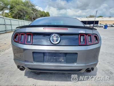 Zdjęcie 6 z 12 samochodu: 2014 FORD MUSTANG VIN:1ZVBP8AM3E5320196 - miniatura