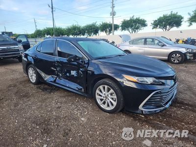 Czwarte zdjęcie samochodu z boku: 2023 TOYOTA CAMRY LE VIN:4T1C11AK3PU756193 - miniatura