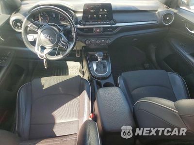 Zdjęcie 8 z 12 samochodu: 2021 KIA FORTE GT LINE VIN:3KPF34AD8ME330427 - miniatura