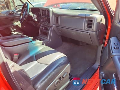 Zdjęcie 8 z 12 samochodu: 2005 CHEVROLET SILVERADO C1500 VIN:1GCEC14T85Z163988 - miniatura